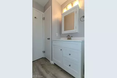 253 E 288th Street, Willowick, OH 44095 - Photo 20