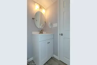 253 E 288th Street, Willowick, OH 44095 - Photo 26