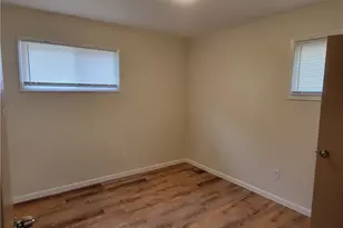 12509 Hirst Ave, Loveland, OH 44135 - Photo 20