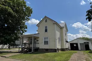 1349 E Main St, Coshocton, OH 43812 - Photo 2