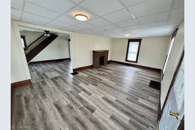 1349 E Main Street, Coshocton, OH 43812 - Photo 4