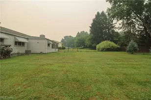 2985 Heatherbrae Dr, Youngstown, OH 44514 - Photo 40