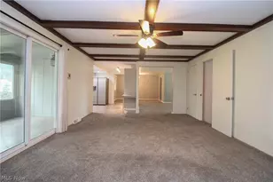 2985 Heatherbrae Dr, Youngstown, OH 44514 - Photo 8
