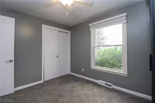 2985 Heatherbrae Dr, Youngstown, OH 44514 - Photo 16