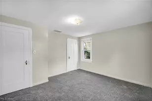 127 Lafayette St, Elyria, OH 44035 - Photo 22