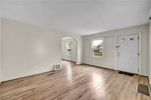 127 Lafayette St, Elyria, OH 44035 - Photo 16