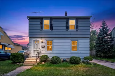 127 Lafayette Street, Elyria, OH 44035 - Photo 2