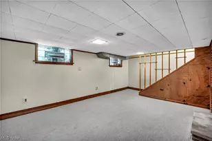 127 Lafayette St, Elyria, OH 44035 - Photo 30