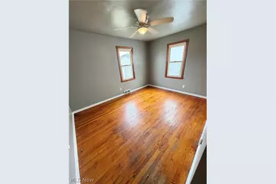 1408 E Boston Avenue, Youngstown, OH 44502 - Photo 10