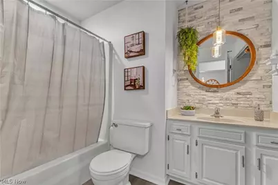 4704 Venice Heights Boulevard #210, Sandusky, OH 44870 - Photo 22