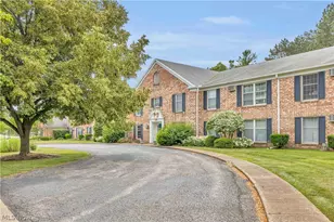 4704 Venice Heights Blvd, Sandusky, OH 44870 - Photo 2