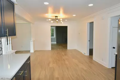 3125 Trump Avenue SE, Canton, OH 44707 - Photo 6