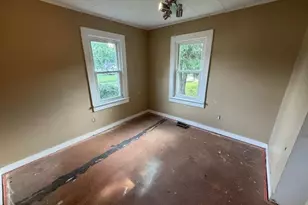 2250 Cooledge Ave, Akron, OH 44305 - Photo 6