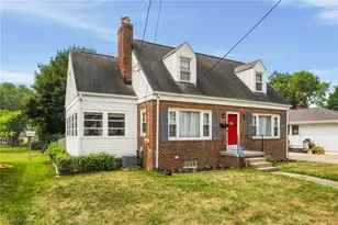 4418 Marcellus St NW, Canton, OH 44708 - Photo 2