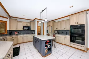 1597 Pilgrims Knob SE, Canton, OH 44709 - Photo 20