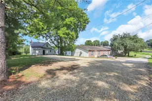 134 Mill Street E, Senecaville, OH 43780 - Photo 30