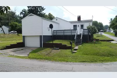 103 Jefferson Street, St Clairsville, OH 43950 - Photo 1