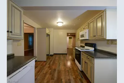 103 Jefferson Street, St Clairsville, OH 43950 - Photo 14