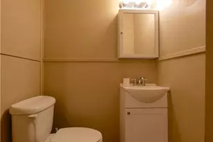 103 Jefferson St, St Clairsville, OH 43950 - Photo 30