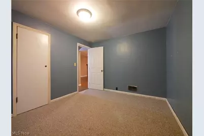 103 Jefferson Street, St Clairsville, OH 43950 - Photo 36