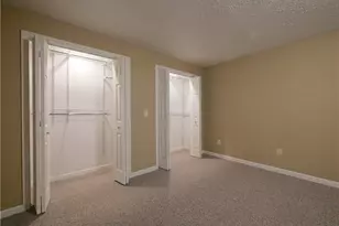 103 Jefferson St, St Clairsville, OH 43950 - Photo 32