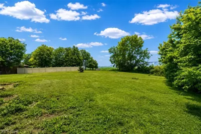 111 W Catawba Road, Port Clinton, OH 43452 - Photo 8