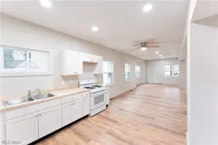 842 E 144th St, Loveland, OH 44110 - Photo 4