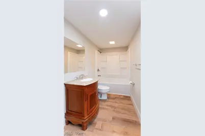 842 E 144th Street, Loveland, OH 44110 - Photo 10