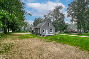 2190 Lake Rd, Akron, OH 44312 - Photo 1