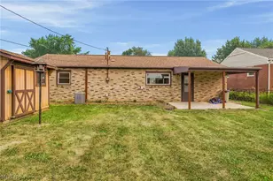2446 Regentview St NE, Canton, OH 44705 - Photo 20