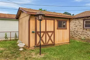 2446 Regentview St NE, Canton, OH 44705 - Photo 18