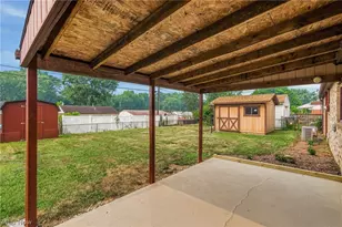 2446 Regentview St NE, Canton, OH 44705 - Photo 22