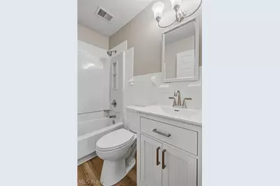 2446 Regentview Street NE, Canton, OH 44705 - Photo 16