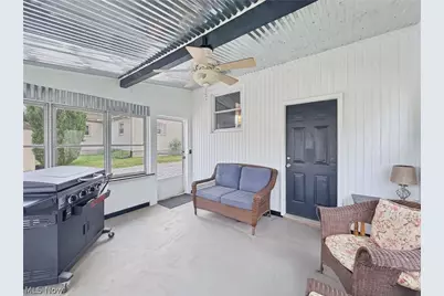 699 Saul Drive, Hubbard, OH 44425 - Photo 30