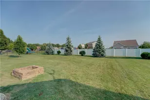 6008 Conneaut Light Dr, Vermilion, OH 44089 - Photo 46