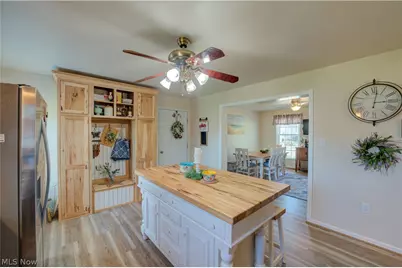 6008 Conneaut Light Drive, Vermilion, OH 44089 - Photo 10