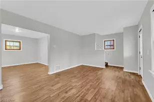 485 E Archwood Ave, Akron, OH 44301 - Photo 8