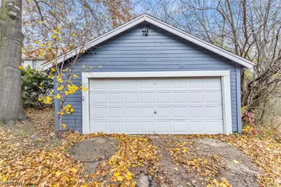 485 E Archwood Avenue, Akron, OH 44301 - Photo 24