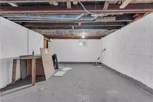485 E Archwood Ave, Akron, OH 44301 - Photo 22