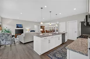 34805 Keller Farm Ct, Grafton, OH 44044 - Photo 14