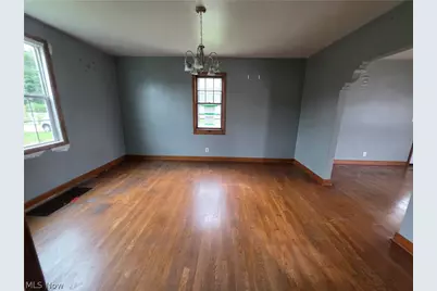 516 Buckeye Street, Tiltonsville, OH 43963 - Photo 2