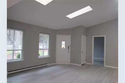 7155 Auburn Road, Concord Twp, OH 44077 - Photo 4