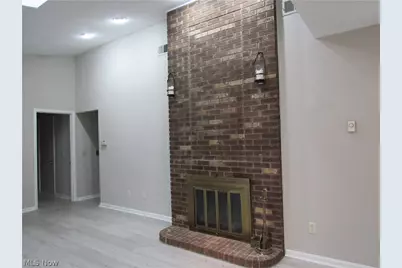 7155 Auburn Road, Concord Twp, OH 44077 - Photo 6