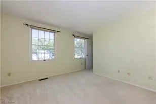 1058 Riverview Dr, Macedonia, OH 44056 - Photo 24