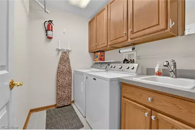 6575 Ruth Drive, Green Hills, OH 44131 - Photo 30