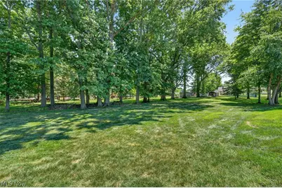 6575 Ruth Drive, Green Hills, OH 44131 - Photo 38