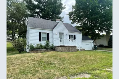 810 Highland Boulevard, Coshocton, OH 43812 - Photo 1