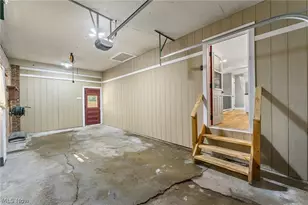 2435 Canfield Rd, Youngstown, OH 44511 - Photo 20