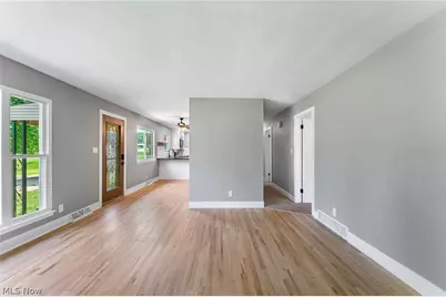 2435 Canfield Road, Youngstown, OH 44511 - Photo 10