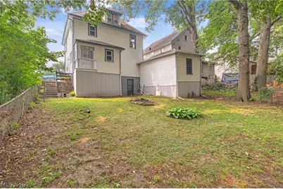 247 Rhodes Avenue, Akron, OH 44302 - Photo 2